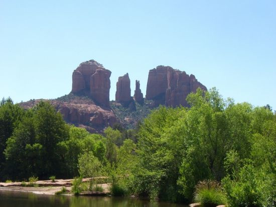 ボルテックス観光 4大ボルテックス＋5つのボルテックス＆ウエストセドナ散策 マクドナルドでの写真立ち寄りあり＜日本語ガイド＞