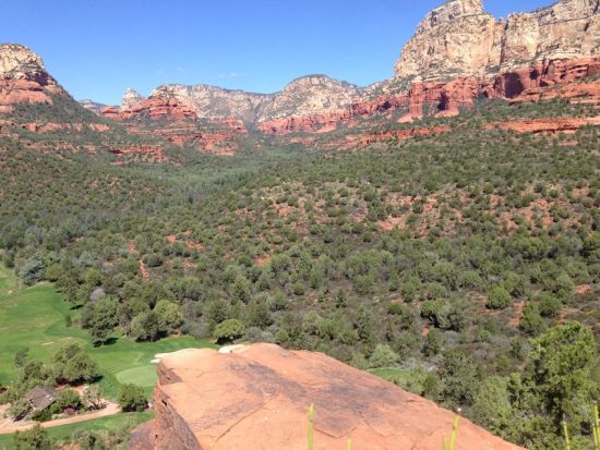 ボルテックス観光 4大ボルテックス＋5つのボルテックス＆ウエストセドナ散策 マクドナルドでの写真立ち寄りあり＜日本語ガイド＞