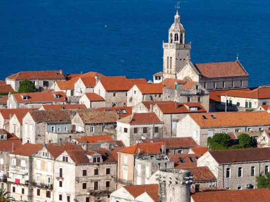 ペリェシャツ半島ワイナリー＋ストン＋コルチュラ島 1日観光ツアー＜5月～10月／英語／ドブロヴニク発＞