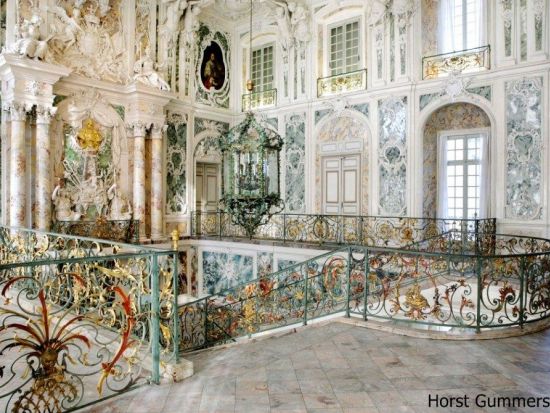 【プライベートツアー】ケルン大聖堂・アウグストゥスブルク城・フロイデンベルク＜車＋ドライバーガイド貸切／日本語／フランクフルト発＞ by [みゅう]