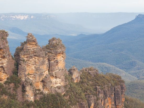 【表紙案】スリーシスターズ①.JPG のコピー