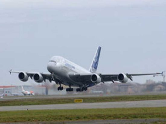 【空港送迎 貸切】ラクラク移動！アンマン空港（クィーンアリア国際空港）⇔アンマン市内送迎