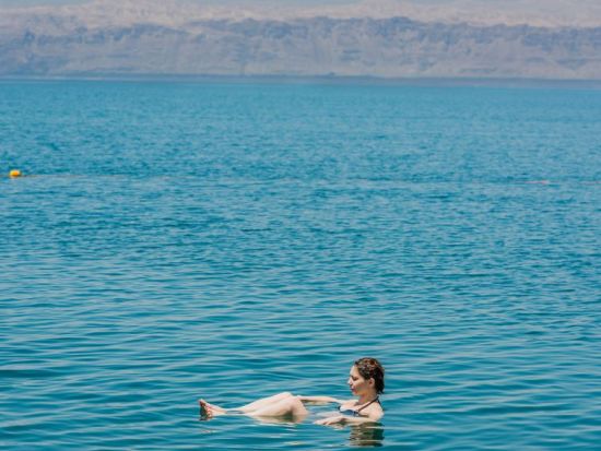 【5泊6日】アンマン連泊でゆっくり旅程！アンマン市内＋ワディラム＋ペトラ＋死海＋ネボ山＜貸切／英語／アンマン空港発着／選べるホテルランク＞