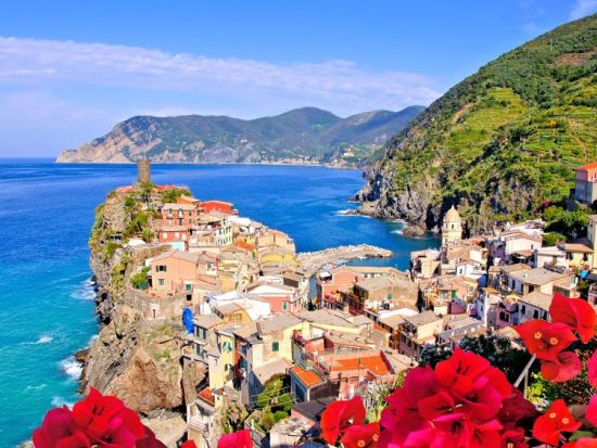 世界遺産チンクエ・テッレ ミラノ発日帰り観光ツアー ＜4～10月／日本語アシスタント＞by Max Harvest