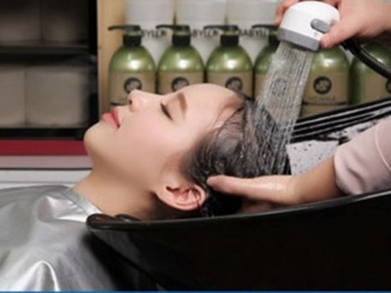 朴「パク」先生ヘッドスパ専門店　韓国の著名人も通う人気エステにリピーター多数！朴先生指名プランあり＜日本語OK／明洞駅徒歩2分＞