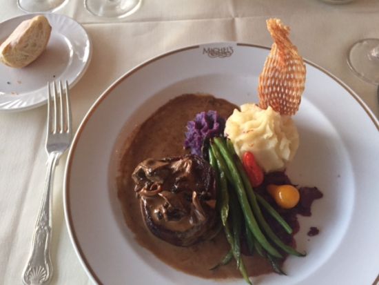 挙式後やハネムーンに！本格フレンチレストラン「ミッシェルズ・アット・ザ・コロニーサーフ」　ウェディングメニュー 食事券＆事前予約サービス ＜送迎付き＞