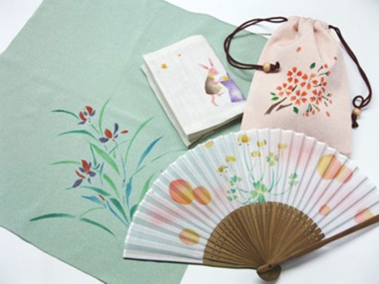 貸切観光タクシー 京の伝統工芸体験工房＋世界遺産巡り 長年受け継がれる職人の魂に触れる歴史旅＜4～8時間／1-9名／京都市内送迎可＞by 興進タクシー