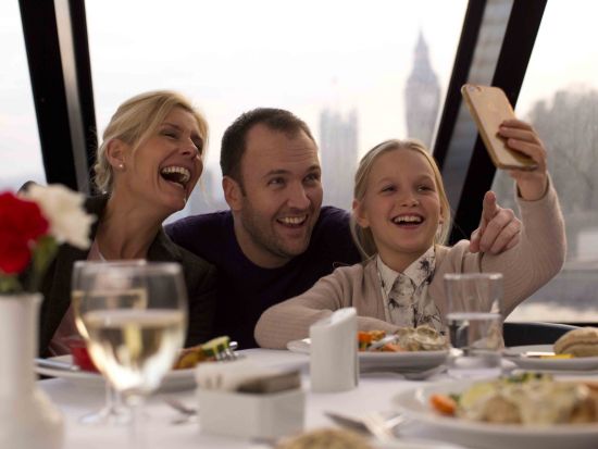 テムズ川  ランチクルーズ ＜現地集合・解散＞by シティクルーズ