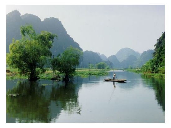 世界遺産チャンアン＋古都ホアルー 観光ツアー　風光明媚な景勝地で小舟クルーズ ＜昼食付き／現地ガイド（日本語可）／ホテル往復送迎＞