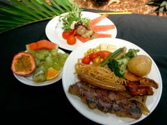 BBQ-Buffet-Lunch2s