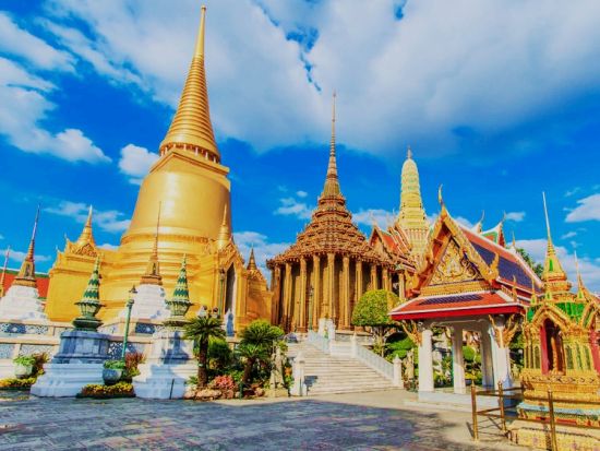 電気トゥクトゥク「MuvMi」で巡るバンコク市内観光ツアー　有名パッタイ店『ティップサマイ』立ち寄り＜貸切／日本語ガイド／半日／最大4名＞