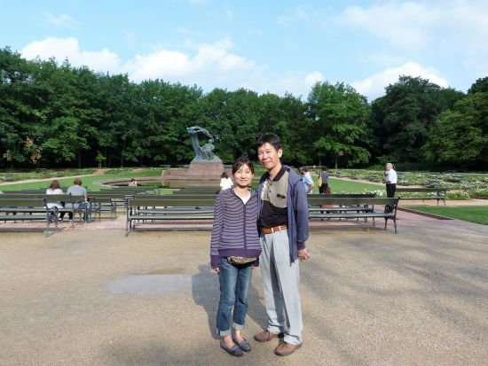 レトロな車で巡る ショパンゆかりの地　＜貸切／半日or終日／英語／ワルシャワ発＞