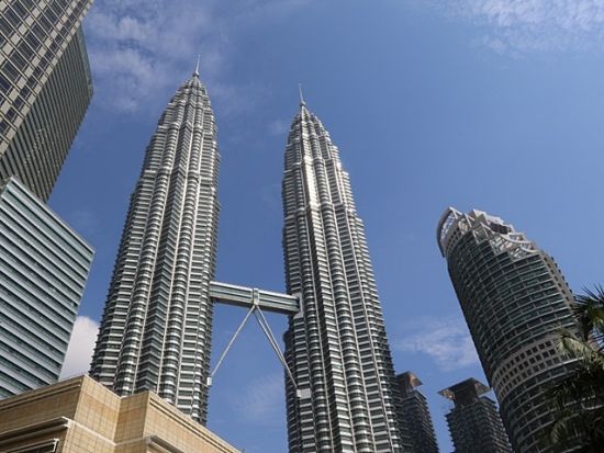 ペトロナスツインタワー展望台チケット　超高層ビルからの眺望