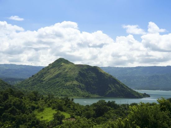 人気の避暑地 タガイタイ観光ツアー ＜英語（混乗）もしくは日本語（貸切）ガイド／昼食付き＞