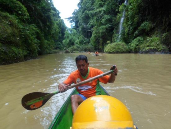 パグサンハン滝　日帰り観光ツアー ＜英語（混乗）もしくは日本語（貸切）ガイド／昼食付き＞