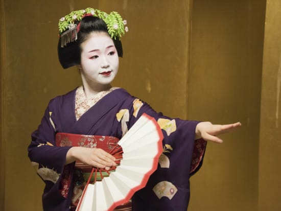 Kyoto Private Maiko Entertainment with Kyoto Cuisine Lunch Meal tours ...