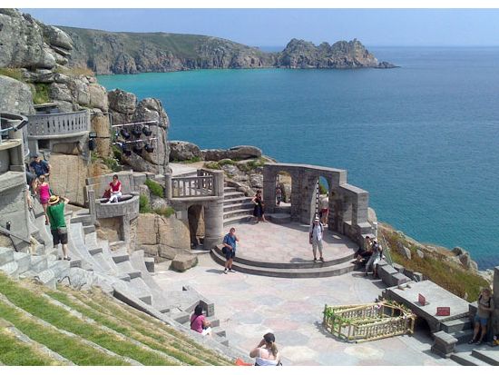 デヴォン＆コーンウォール 美しきイングランド南西部4泊5日ツアー　世界遺産ストーンヘンジ入場 ＜英語ドライバーガイド／ロンドン発＞