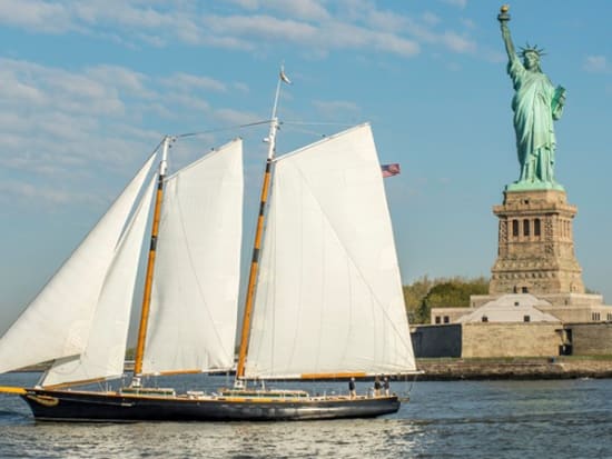 USA_New York_Statue of Liberty_Adirondack Cruise