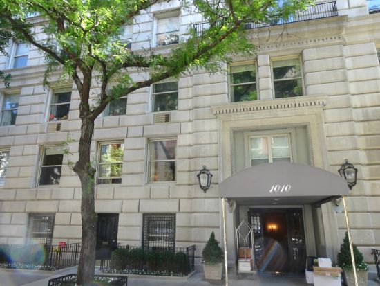 NYが舞台の大人気ドラマ ロケ地めぐりツアー ＜日本語ガイド＞by H.I.S.