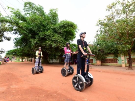 シェムリアップセグウェイツアー　ひと味違うシェムリアップ観光　インストラクターによる講習付きで初心者も安心！＜日本語インストラクター＞