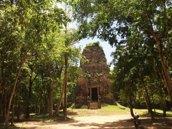 秘境！世界遺産サンボープレイクック遺跡観光ツアー＜昼食付／プノンペン発＞