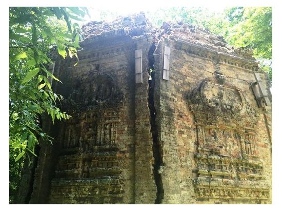 秘境！世界遺産サンボープレイクック遺跡観光ツアー＜昼食付／プノンペン発＞