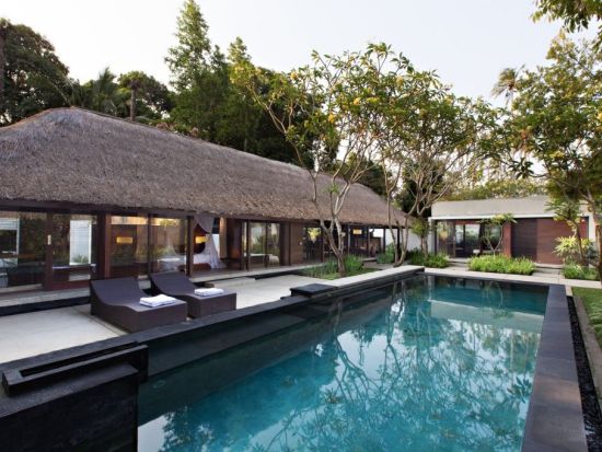 カユマニス ジンバラン「Kayumanis Jimbaran」高級ヴィラで贅沢スパ！最終日に人気のデイユースプランあり＜食事付あり／往復送迎付／ジンバラン地区＞