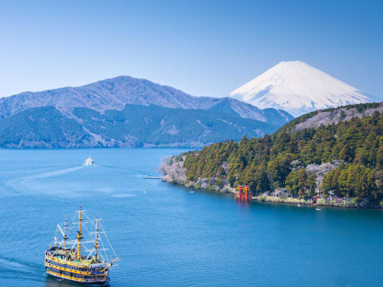 Fuji lake Ashi boat cropped