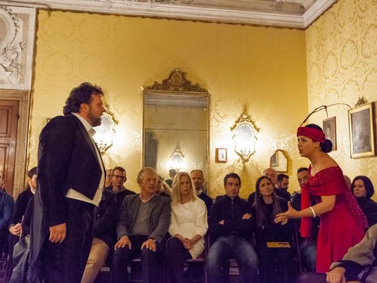 Musica a Palazzo 大運河カナル・グランデ沿いのサロン オペラ鑑賞チケット予約