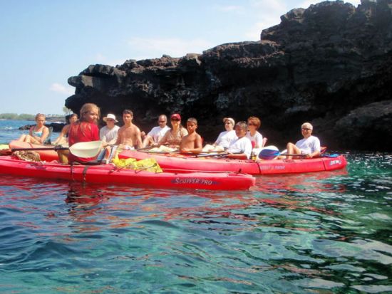 ケアウホウ湾　シーカヤック＆シュノーケリングツアー ＜英語ガイド／軽食付き＞by オーシャンサファリ・カヤック