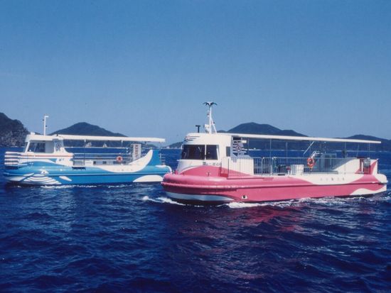 船内（展望室）