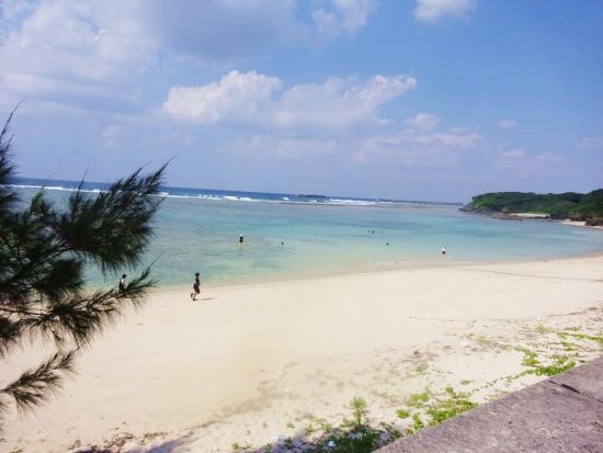 ＼山下ガイドと行く／　映画ロケ地めぐりツアー『深呼吸の必要』『男はつらいよ』など名作映画の撮影地をご案内！＜3時間 or 1日＞by 沖永良部島エコツアーネット