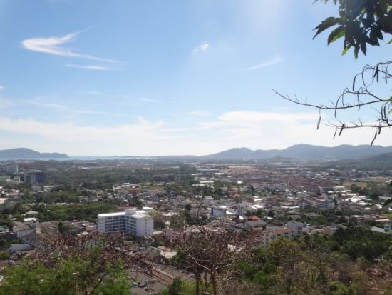 プーケットを一望 カオランヒル展望台とロブスターディナー