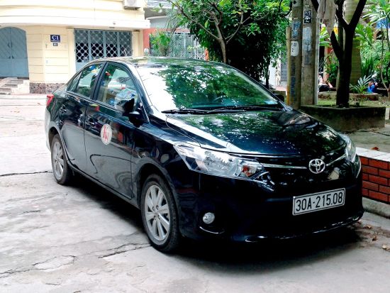 【空港送迎】ハノイ・ノイバイ国際空港⇔ハノイ市内＜貸切／最大18名／現地語ドライバー＞