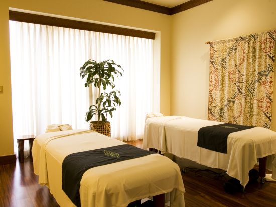 マンダラ・スパ　ロミロミマッサージとカップルマッサージ　フィットネスセンターの利用も可能！＜ヒルトン・ハワイアン・ビレッジ内＞