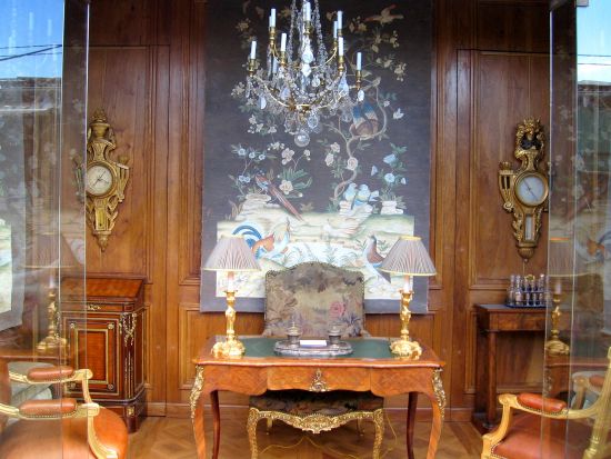 クリニャンクール蚤の市　ウォーキングツアー ＜午後／日本語ガイド＞*前日予約OK