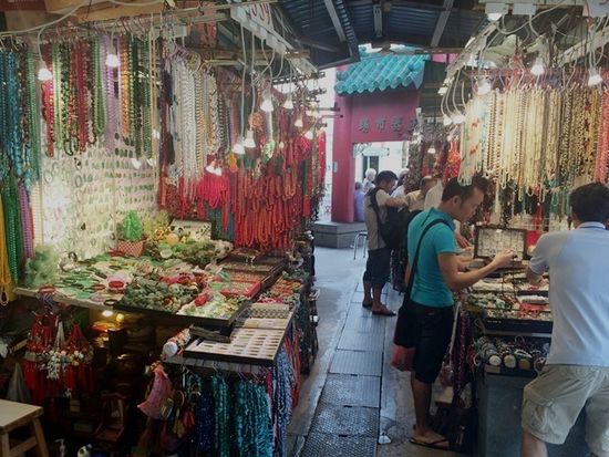 翡翠マーケット３