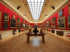 おすすめガイド 山城さんと行く バッキンガム宮殿衛兵交代式 ウォレス コレクション Or 大英博物館 1日徒歩観光ツアー 貸切 ロンドン発 By スタイルゲート イギリス ロンドン 旅行の観光 オプショナルツアー予約 Veltra ベルトラ