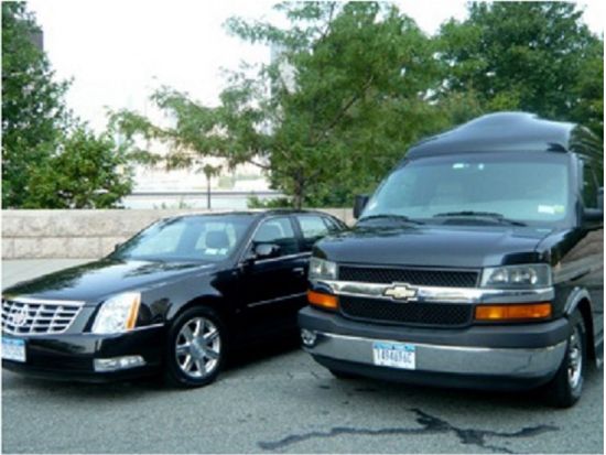 ニューヨーク 貸切観光チャーター　JFK空港の片道送迎と観光がセットで快適　ラグジュアリー車両でワンランク上の観光 ＜5時間／日本語ドライバーガイド＞