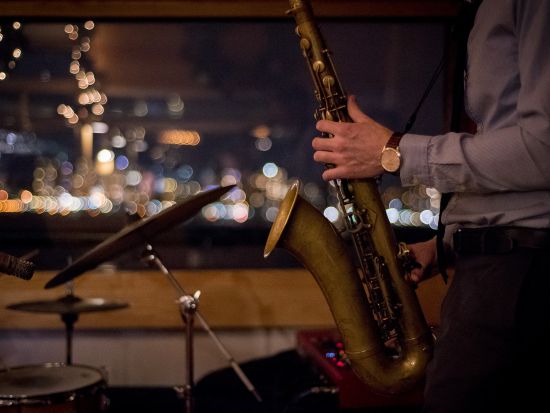 夜のニューヨーク　ジャズクルーズ ＜1.5時間／1ドリンク付き＞