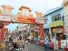 Malacca full day tour jonker street