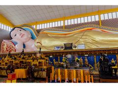 reclining buddha wat chaiyamangkalaram penang tour