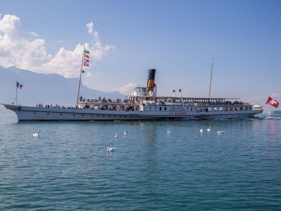 チャーリー・チャップリンゆかりの地ツアー　ヴヴェイ＆ラヴォー＆モントルー ＜英語ドライバーガイド／ジュネーブ発＞