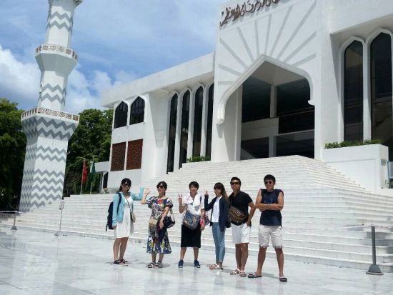 首都マーレの魅力に迫る！ウォーキング半日観光ツアー ＜日本語ガイドor英語ガイド＞ 