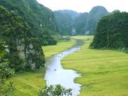 Tam Coc rice fields boat trip Vietnam
