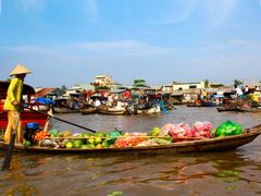 mekong delta Cai Rang floating market