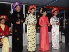 Perfume River Cruise (1)