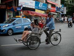 Hanoi City Tour by Rickshaw with Market Visit and Cooking Class (5)