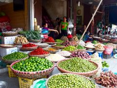 Hanoi City Tour by Rickshaw with Market Visit and Cooking Class (2)