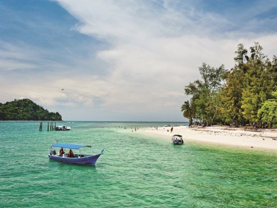 アイランドホッピング！ダヤンブンティン島＆無人島巡りの大満足ツアー ＜BBQランチ付き／ランカウイ発＞